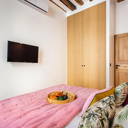 Cmg Residence Republique - Rue Beranger-2